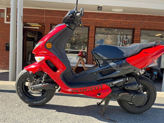 Peugeot Speedfight 2 Klass 2 moped 2 of 10