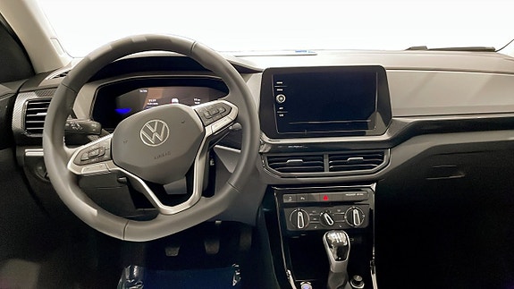 Volkswagen T-Cross 11 of 14