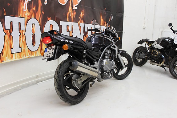 Kawasaki ER-5 3 of 5