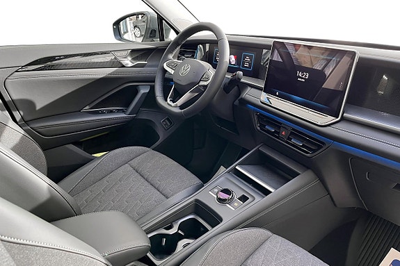 Volkswagen Tiguan 9 of 17