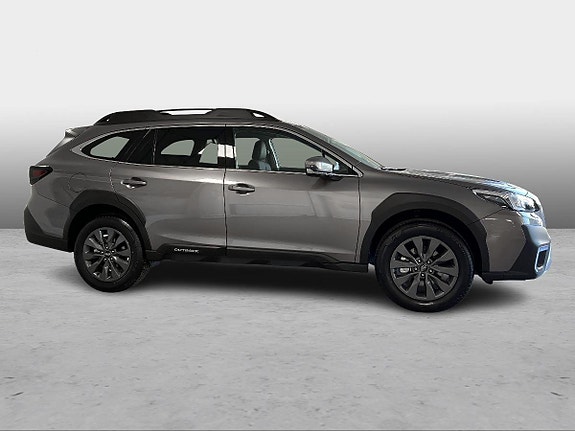 Subaru Outback 4 of 5