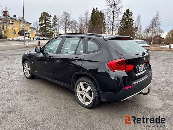 BMW X1 4 of 5