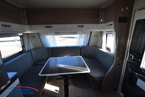 Hobby 560 WFU Prestige 3 of 12