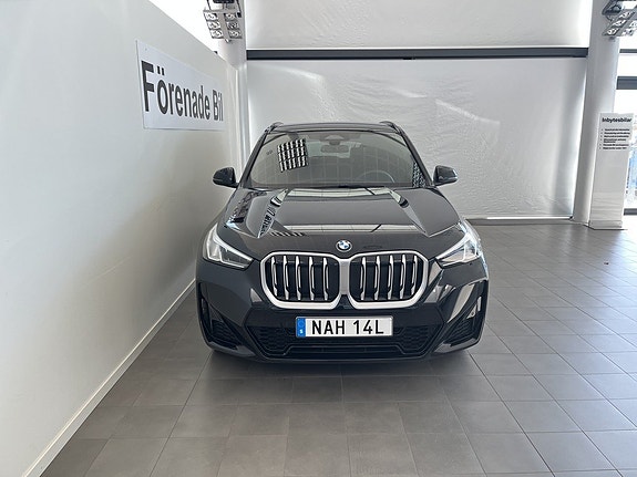 BMW X1 2 of 14