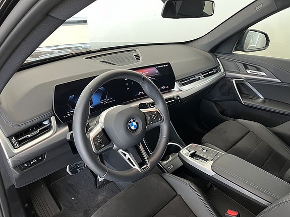 BMW X1 6 of 14