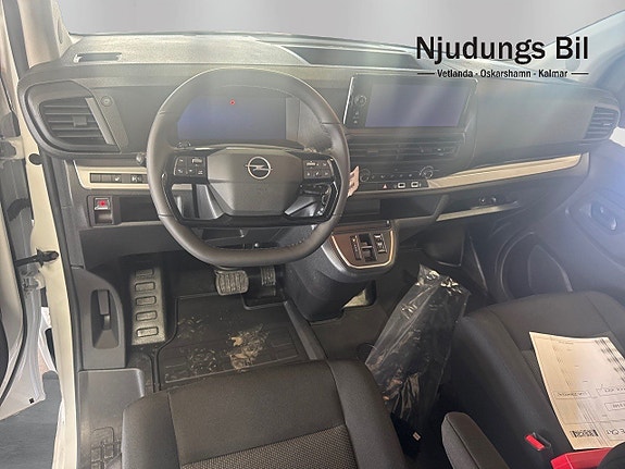 Opel Vivaro-e 8 of 9