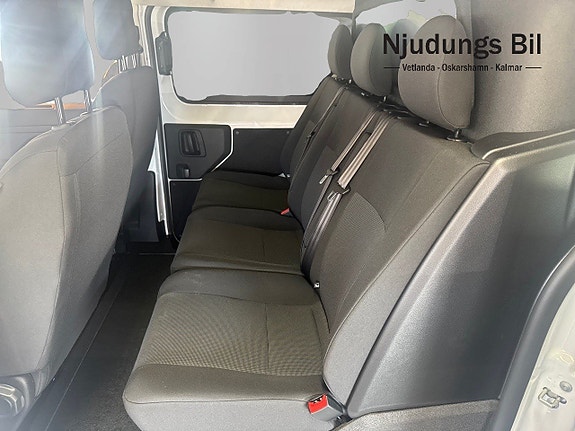 Opel Vivaro-e 7 of 9