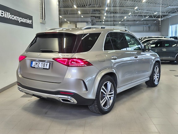 Mercedes-Benz GLE350 de 4 of 5