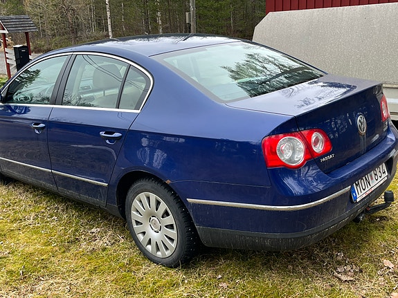 Volkswagen Passat 4 of 4