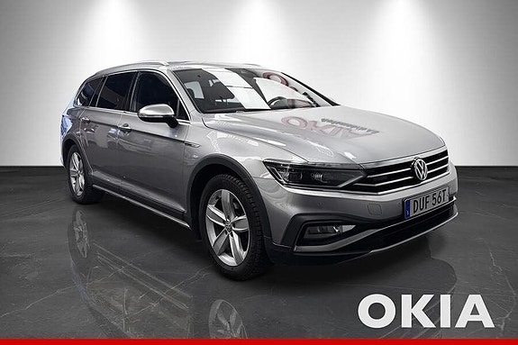 Volkswagen Passat Alltrack 3 of 5