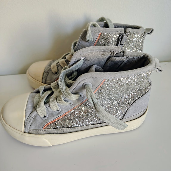 Product image 13 of 20