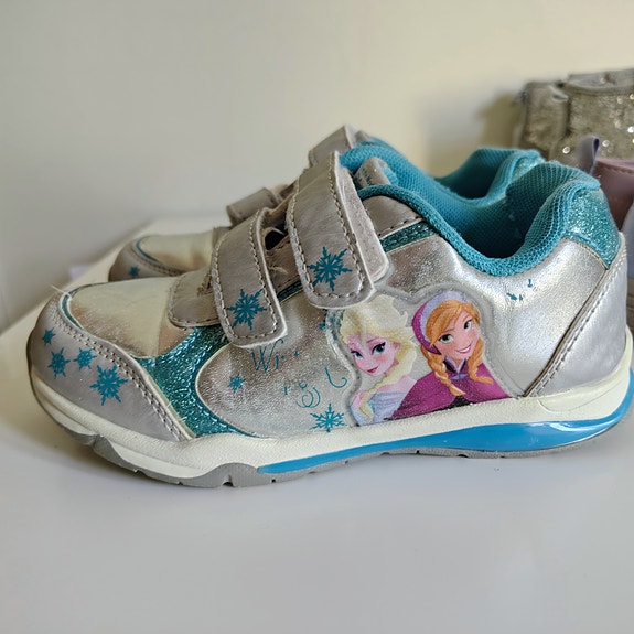 Product image 17 of 20
