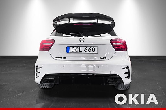 Mercedes-Benz A45 4 of 5