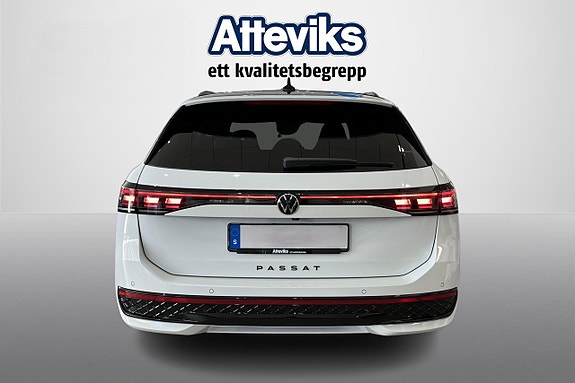 Volkswagen Passat 3 of 5