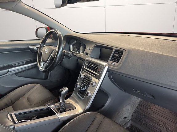 Volvo S60 17 of 26