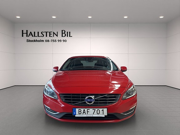 Volvo S60 3 of 26
