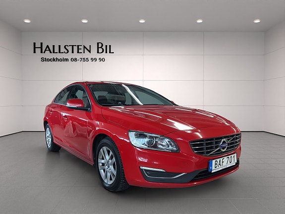 Volvo S60 4 of 26