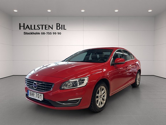 Volvo S60 2 of 26