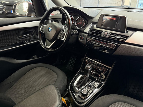 BMW 218 16 of 16
