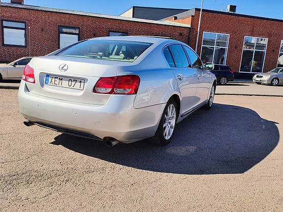 Lexus GS300 4 of 5