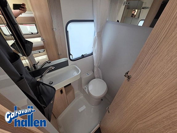 Adria AVIVA 522 PT 9 of 14