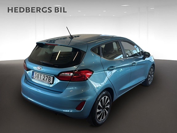 Ford Fiesta 2 of 5
