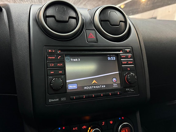 Nissan Qashqai+2 11 of 17