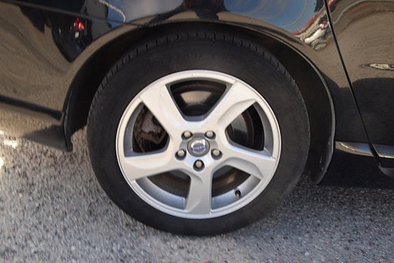 Volvo V70 25 of 25