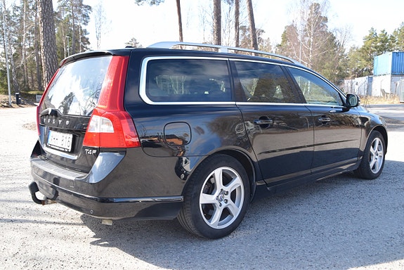 Volvo V70 5 of 5