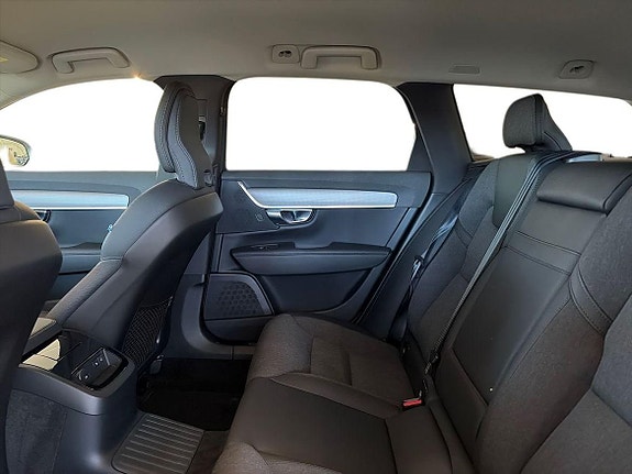 Volvo V90 12 of 20