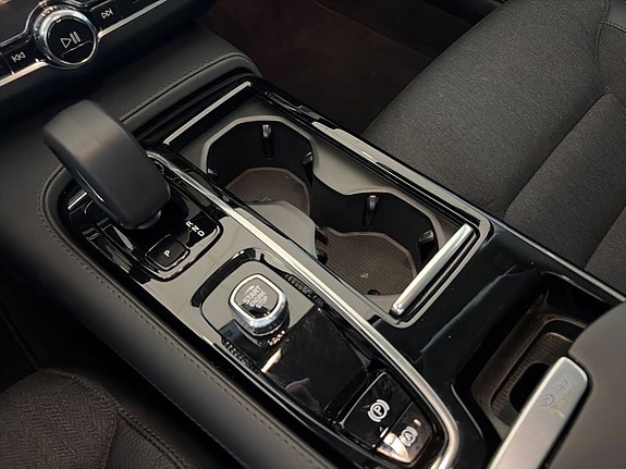 Volvo V90 16 of 20