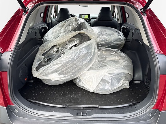 Toyota RAV4 10 of 29