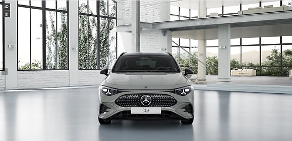 Mercedes-Benz CLA350 8 of 16