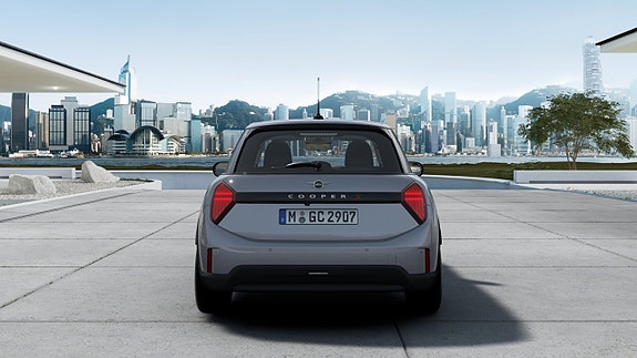 MINI Cooper S 5 of 5