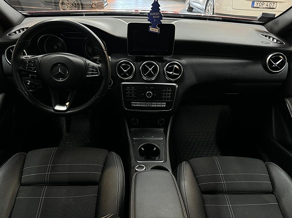 Mercedes-Benz A180 6 of 16