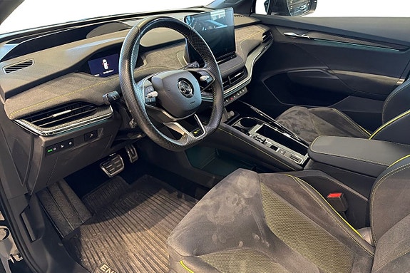 Skoda Enyaq Coupe RS 4 of 5