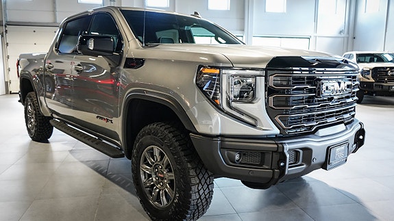 GMC Sierra 2 of 30