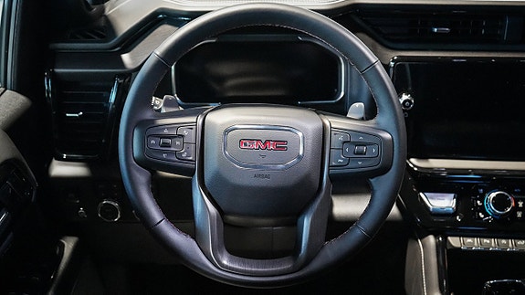 GMC Sierra 20 of 30