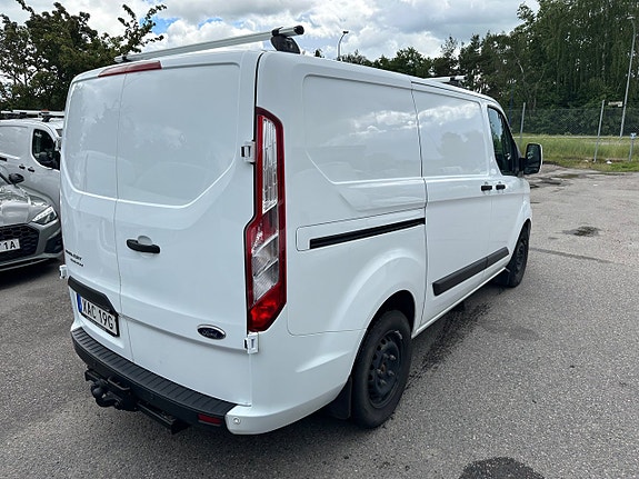 Ford Transit Custom 3 of 10