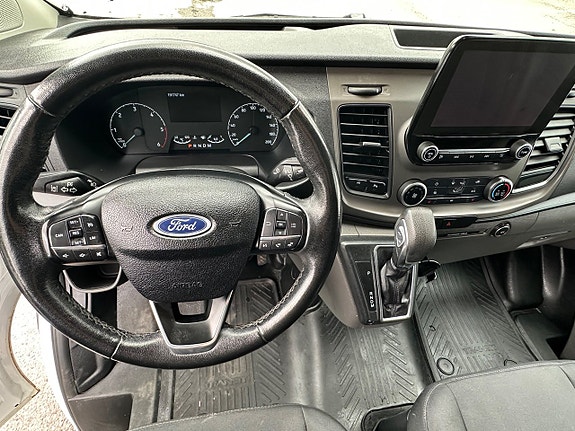 Ford Transit Custom 6 of 10
