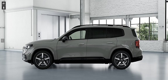 Mercedes-Benz GLB350 6 of 16