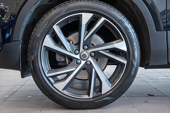 Volvo XC40 22 of 25