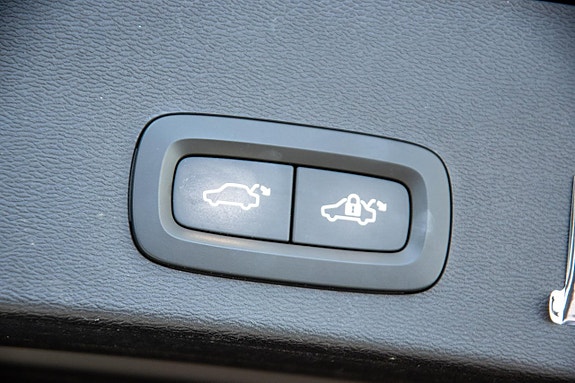 Volvo XC40 23 of 25