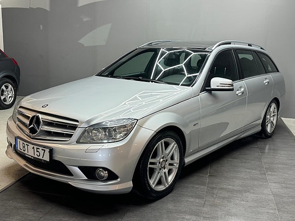 Mercedes-Benz C180 3 of 5