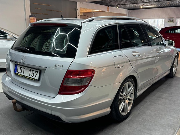 Mercedes-Benz C180 5 of 5