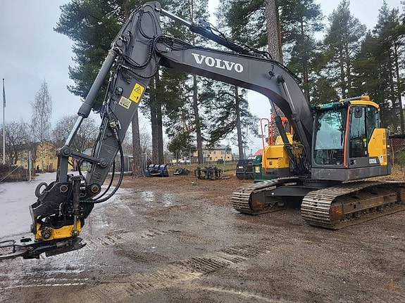 Volvo ECR 235 E
