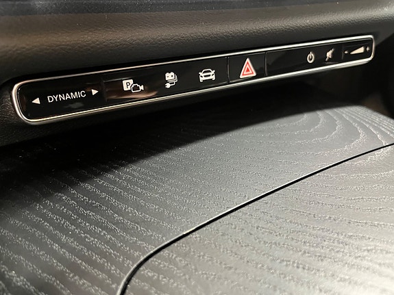 Mercedes-Benz E300 de 17 of 23