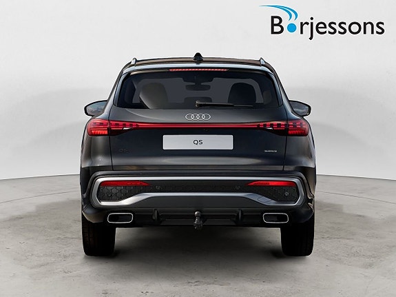 Audi Q5 5 of 5
