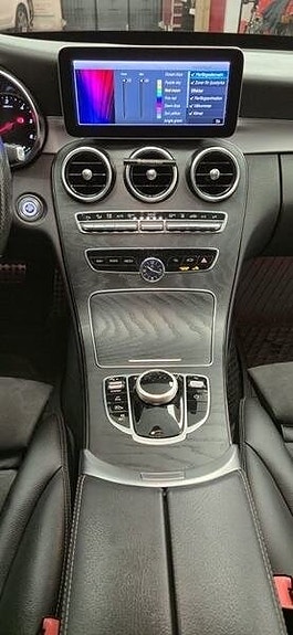 Mercedes-Benz C300 14 of 18