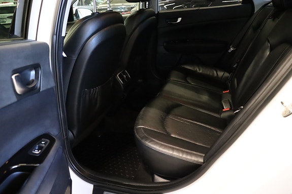 Kia Optima 8 of 27